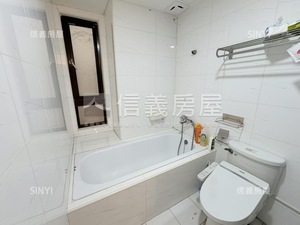 近捷運～樹海開闊雅居房屋室內格局與周邊環境