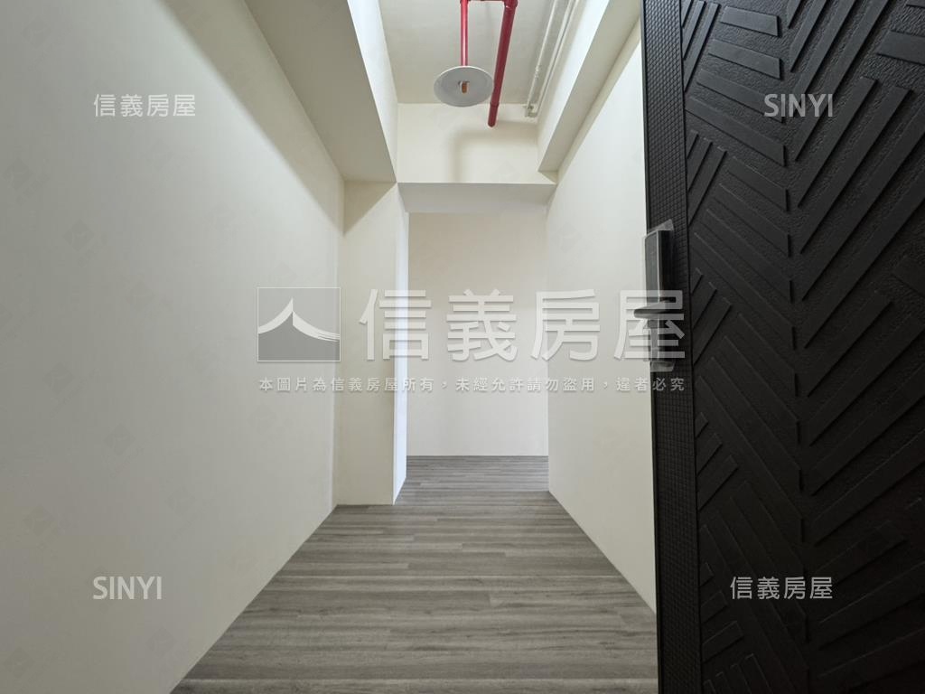 央北鑫建築Ｂ１三房加車位房屋室內格局與周邊環境