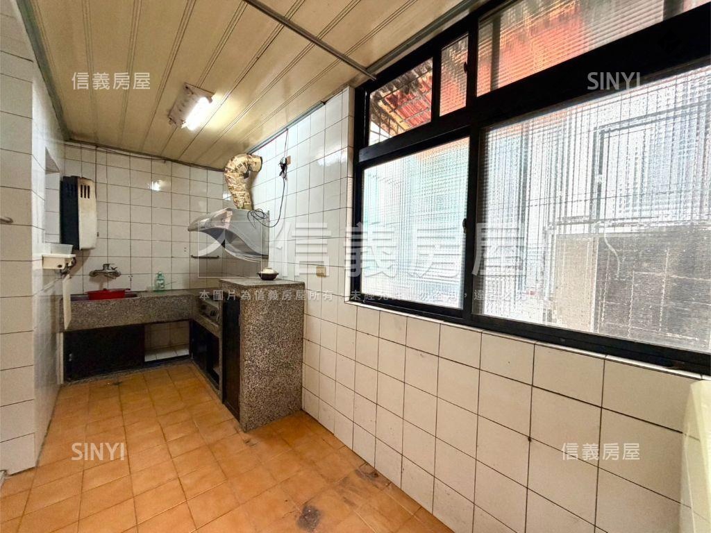 大觀路靜巷頂加實用宅房屋室內格局與周邊環境