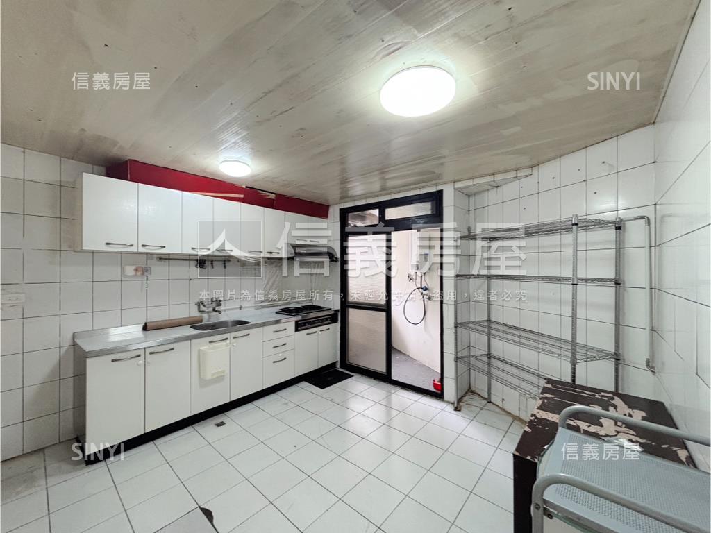 淡水三房５９８萬房屋室內格局與周邊環境