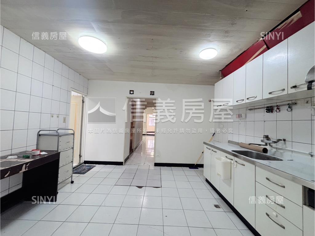 淡水三房５９８萬房屋室內格局與周邊環境