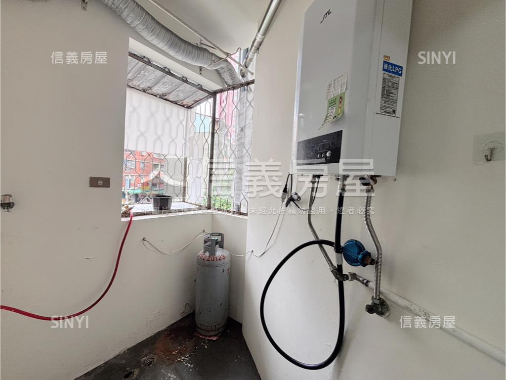 淡水三房５９８萬房屋室內格局與周邊環境