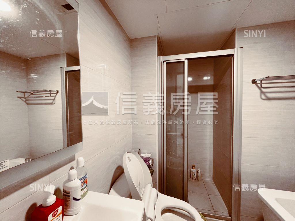 明廳明房大２房車位房屋室內格局與周邊環境