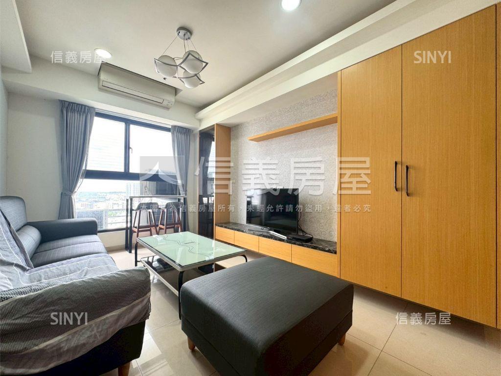 楠梓車站八年屋三房平車房屋室內格局與周邊環境