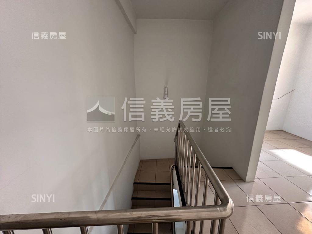 中興路大空間透店房屋室內格局與周邊環境