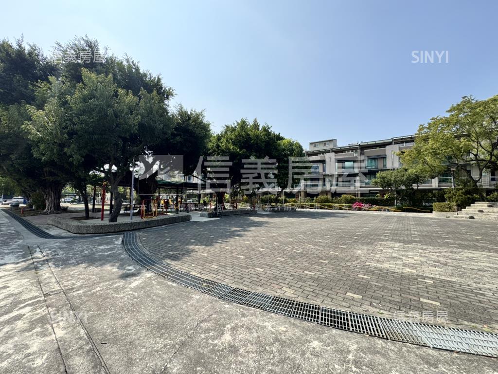 面公園大面寬樓店房屋室內格局與周邊環境