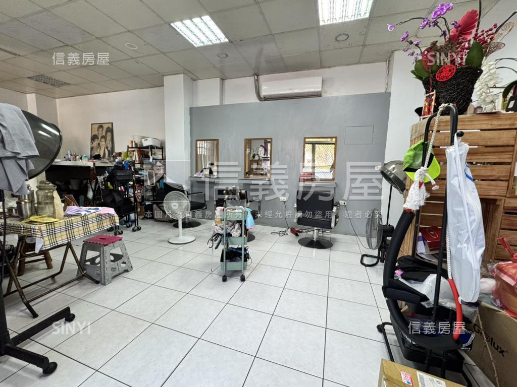 面公園大面寬樓店房屋室內格局與周邊環境