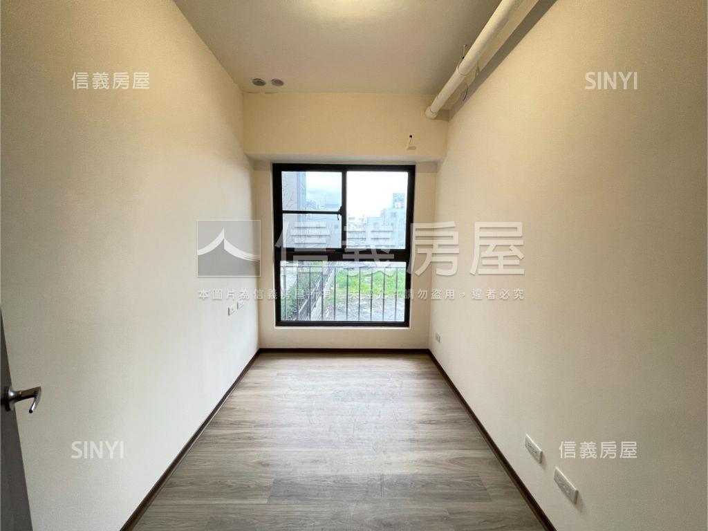 機捷山鼻佳陞豐川兩房車位房屋室內格局與周邊環境