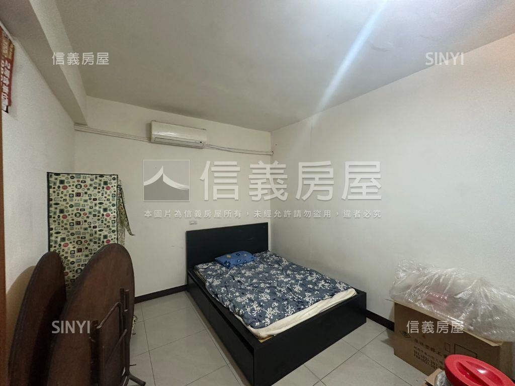 近捷運稀有黃金一樓房屋室內格局與周邊環境