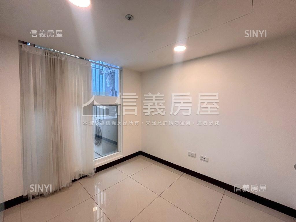 容邑優選露臺店鋪房屋室內格局與周邊環境