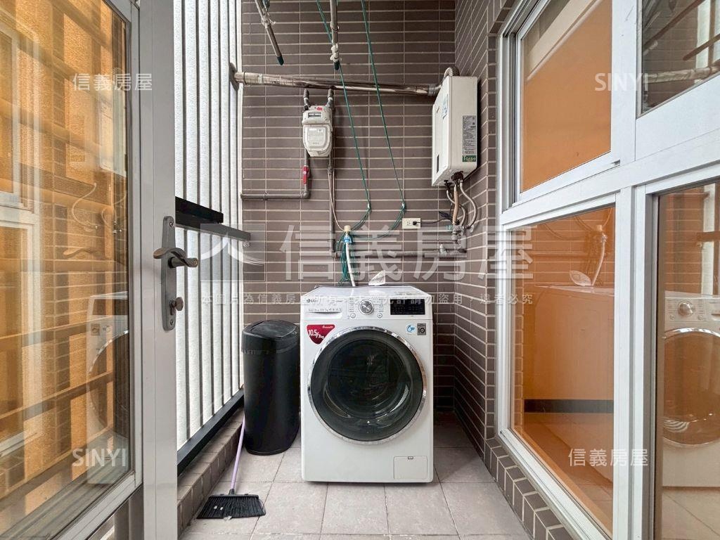 容邑優選露臺店鋪房屋室內格局與周邊環境