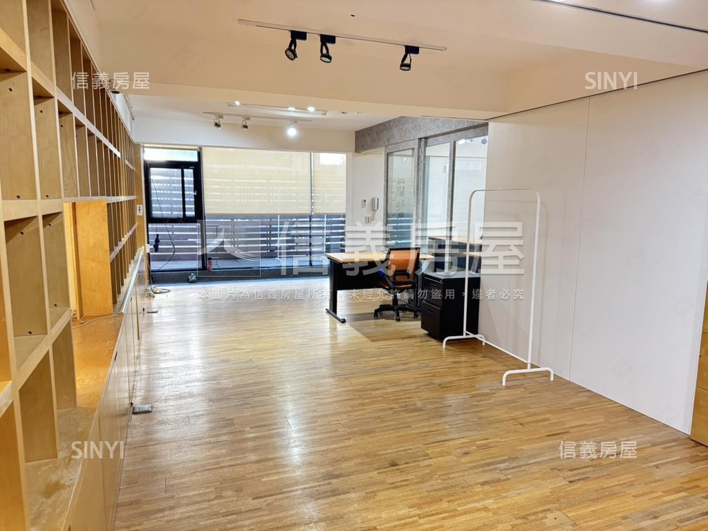 師大美妝黃金二樓房屋室內格局與周邊環境