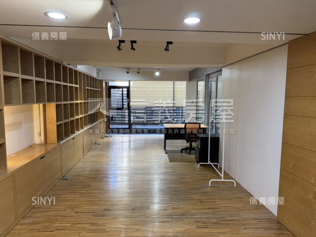 師大美妝黃金二樓房屋室內格局與周邊環境