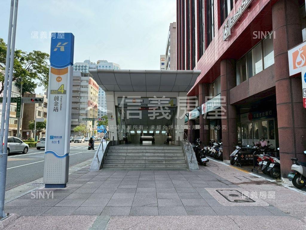 皇家之戀精美２房車位房屋室內格局與周邊環境