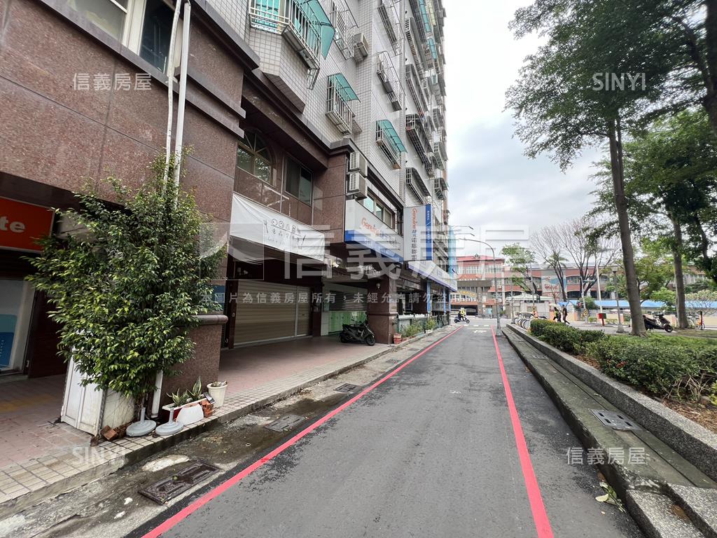 公園前‧鳳新‧補習班房屋室內格局與周邊環境