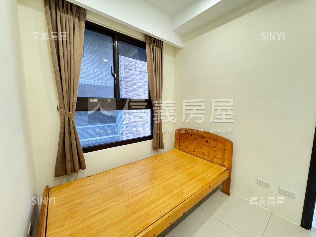 詠美館高樓景觀３房車位房屋室內格局與周邊環境