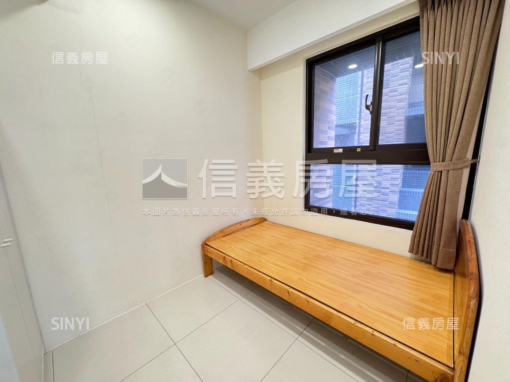詠美館高樓景觀３房車位房屋室內格局與周邊環境