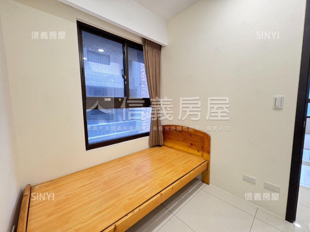 詠美館高樓景觀３房車位房屋室內格局與周邊環境