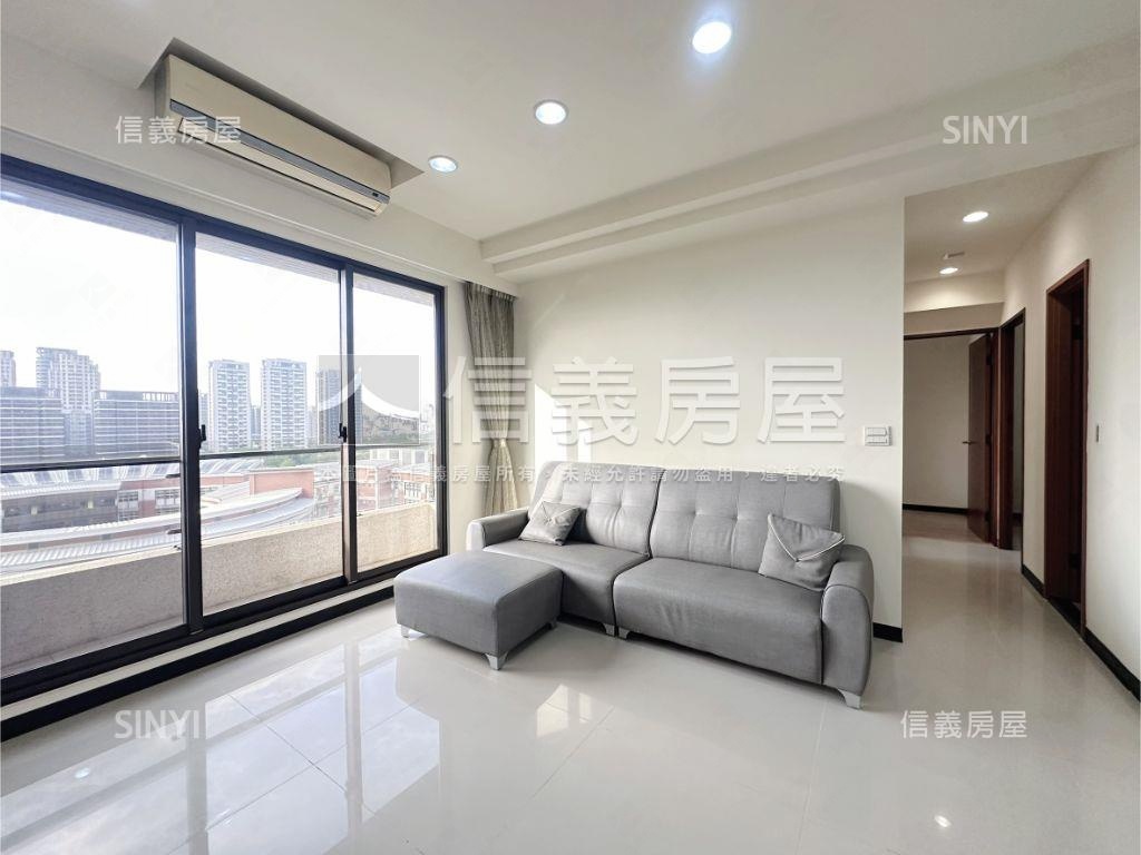 成功興隆御苑三房河岸視野房屋室內格局與周邊環境