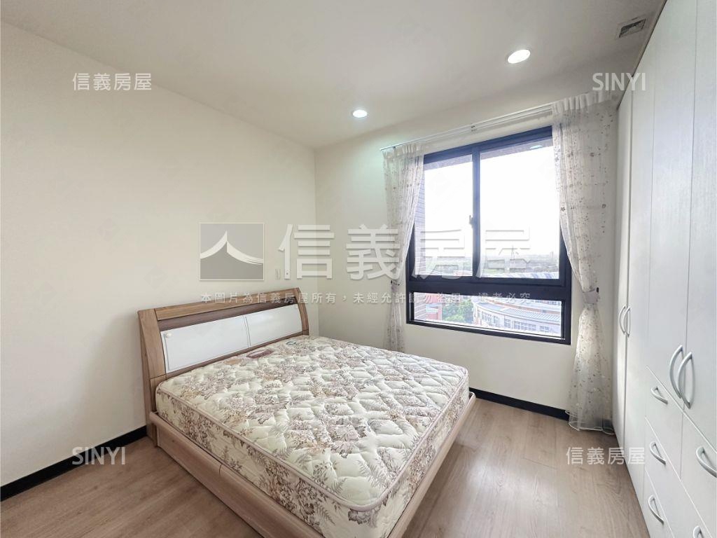 成功興隆御苑三房河岸視野房屋室內格局與周邊環境