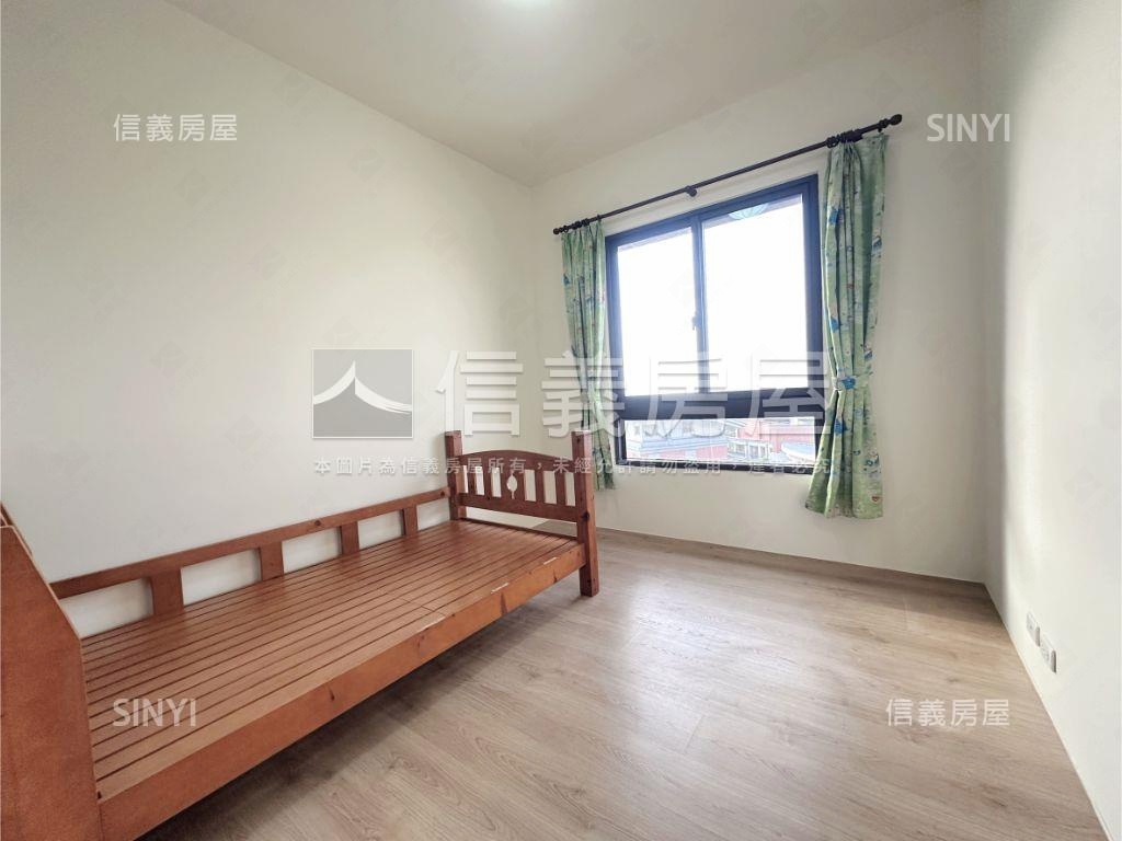 成功興隆御苑三房河岸視野房屋室內格局與周邊環境