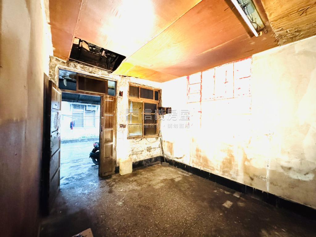 近太平國小低總價平房房屋室內格局與周邊環境