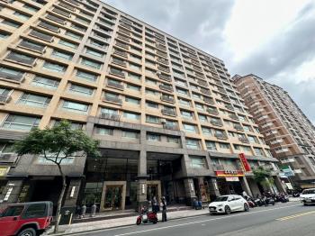 桃園｜竹城福岡二房車位