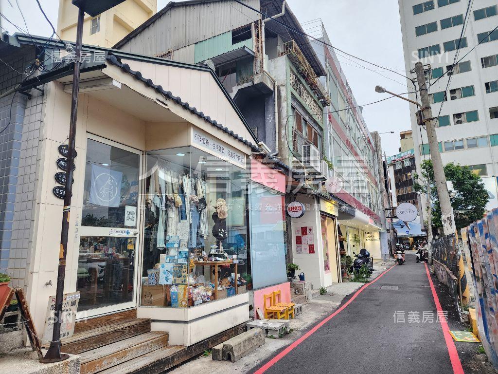 一中商圈輕屋齡投報佳透店房屋室內格局與周邊環境
