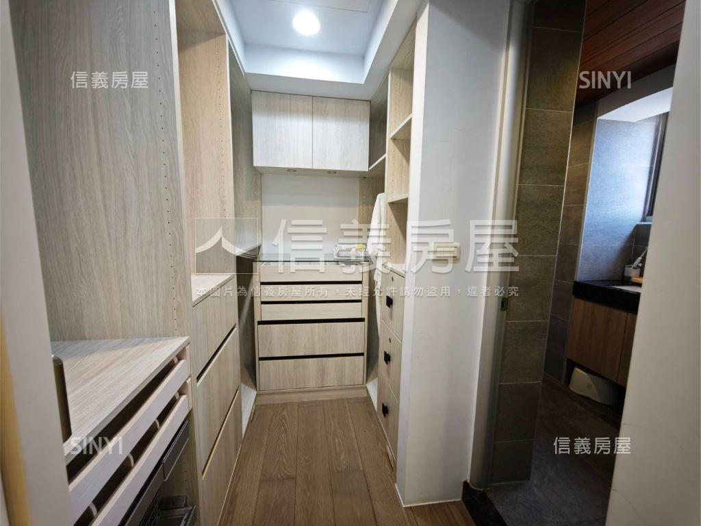 大直風華三房車位房屋室內格局與周邊環境