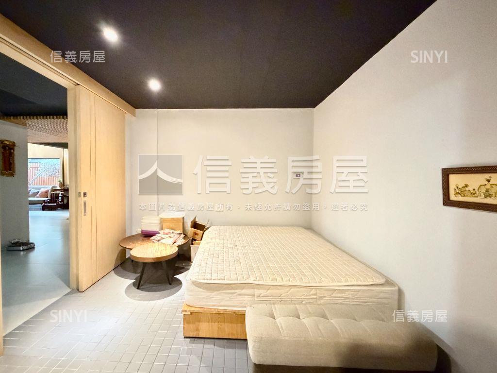 近文化中心面寬日系庭院宅房屋室內格局與周邊環境