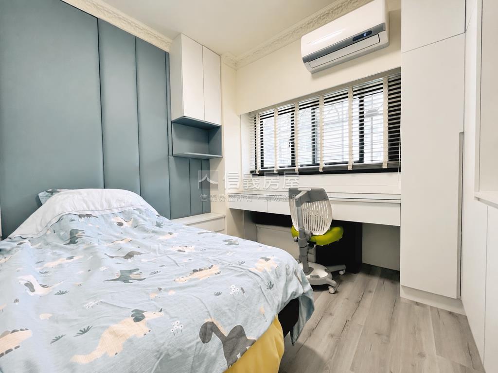 近１１期精裝３房無障礙房屋室內格局與周邊環境