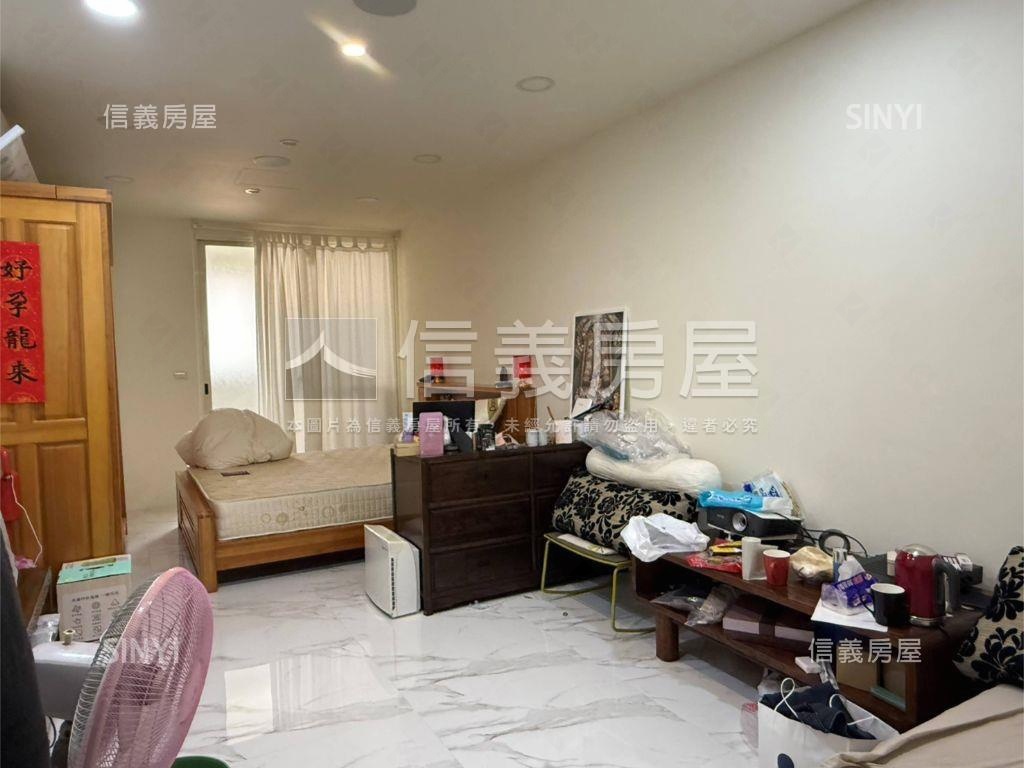三重稀有透天－有電梯房屋室內格局與周邊環境