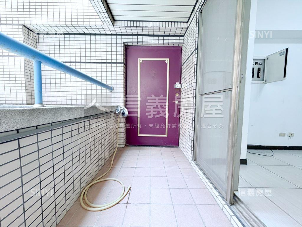新案！中港世紀紅三房車位房屋室內格局與周邊環境
