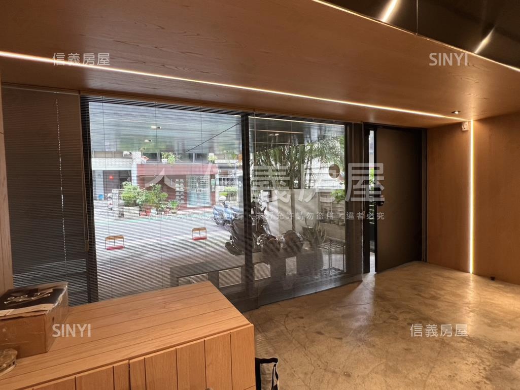 中山國中捷運住辦方便停車房屋室內格局與周邊環境