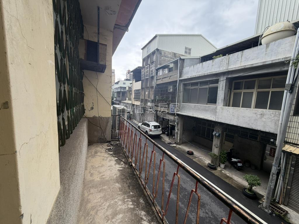 集賢街地坪大透天房屋室內格局與周邊環境