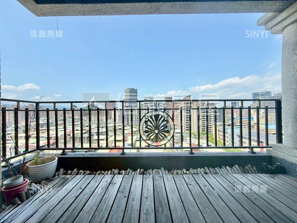 稀有釋出【文邑】三房車位房屋室內格局與周邊環境