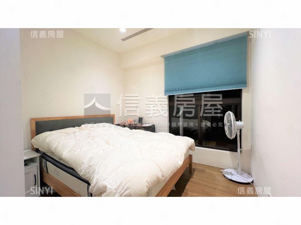 國泰精緻四房雙車位房屋室內格局與周邊環境