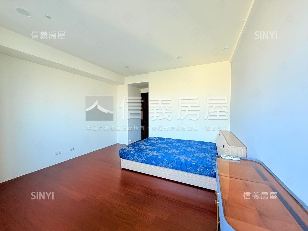 美麗歐洲次頂樓大三房車位房屋室內格局與周邊環境