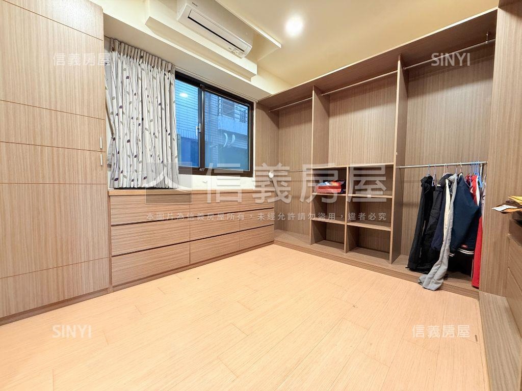 美麗歐洲次頂樓大三房車位房屋室內格局與周邊環境