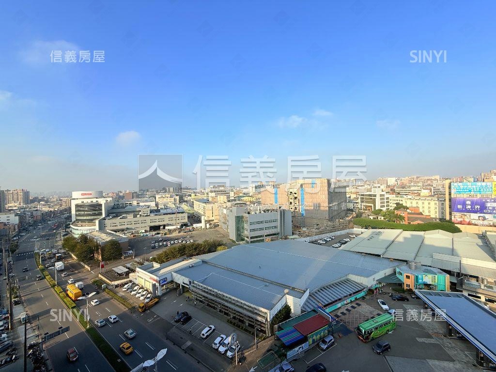 美麗歐洲次頂樓大三房車位房屋室內格局與周邊環境