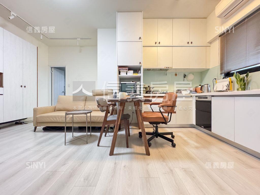 水公園裝潢美兩房房屋室內格局與周邊環境