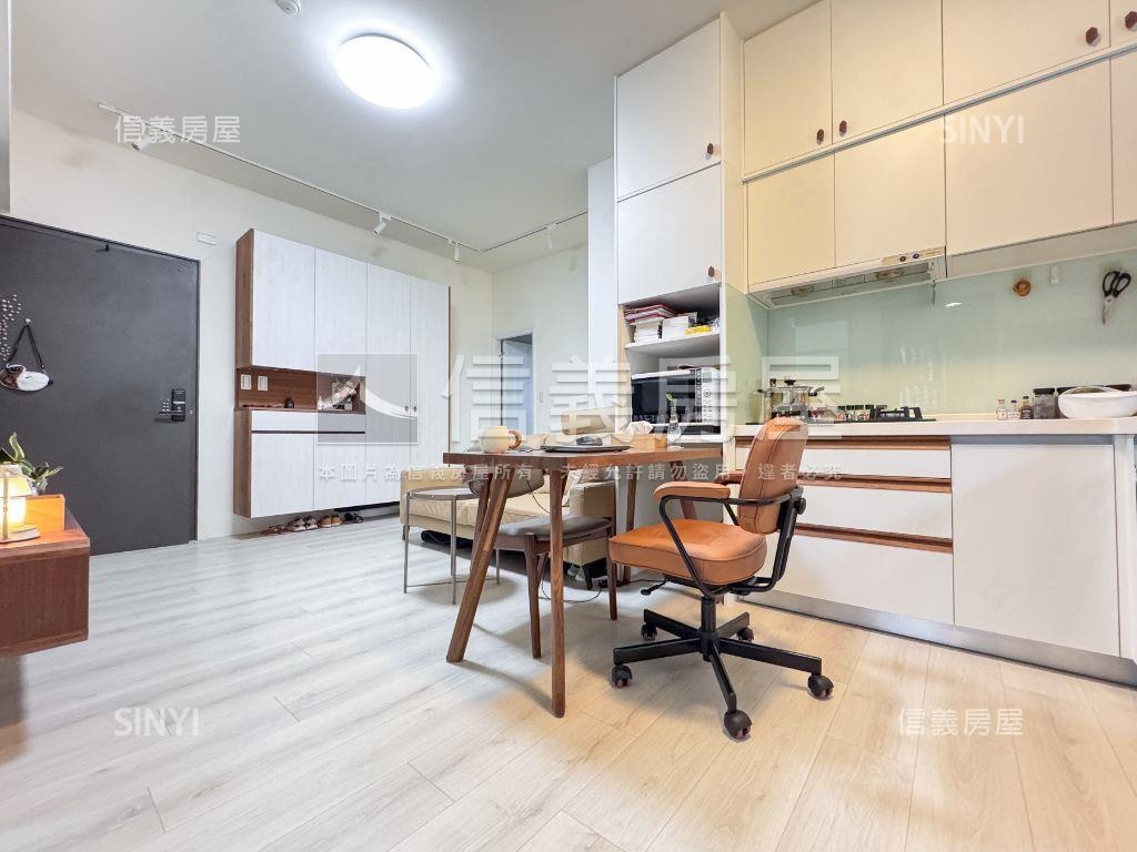 水公園裝潢美兩房房屋室內格局與周邊環境