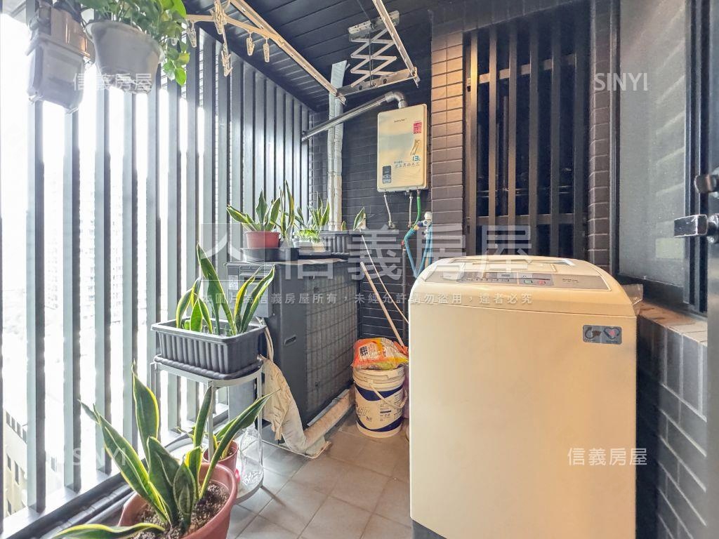 水公園裝潢美兩房房屋室內格局與周邊環境