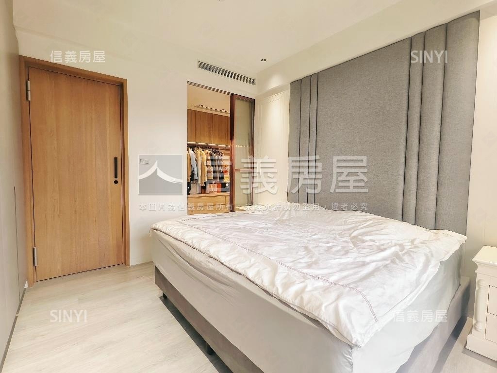 中路昭揚君硯面公園雙陽台房屋室內格局與周邊環境