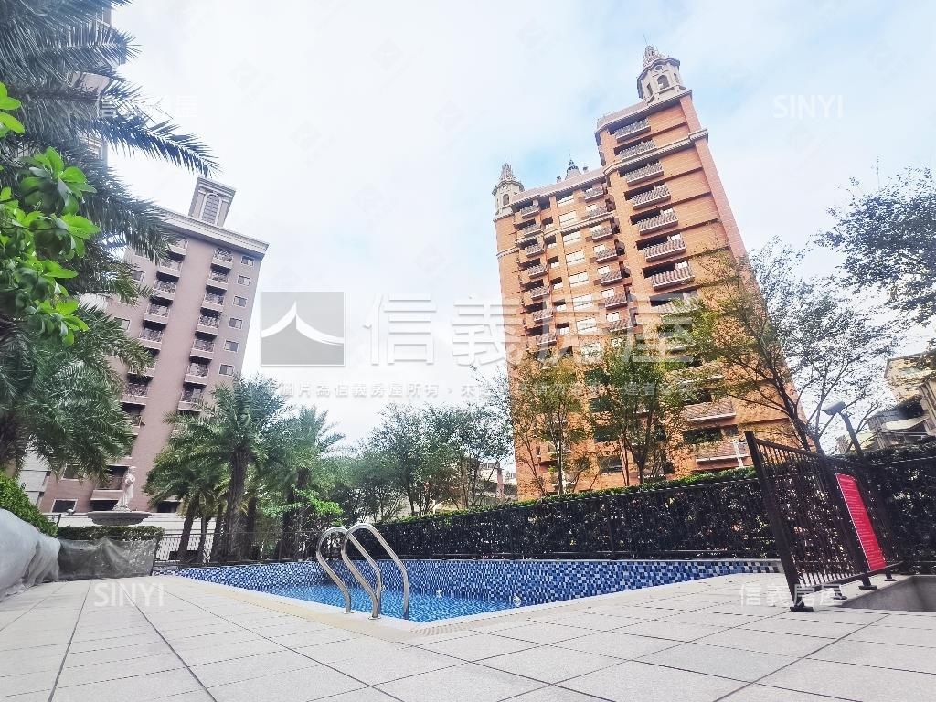 中路昭揚君硯面公園雙陽台房屋室內格局與周邊環境