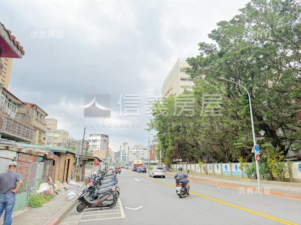 大台大黑金大路上房屋室內格局與周邊環境