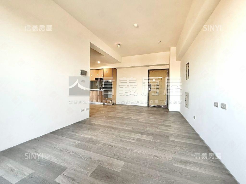 洲際ＯＮＥ採光２房平車房屋室內格局與周邊環境