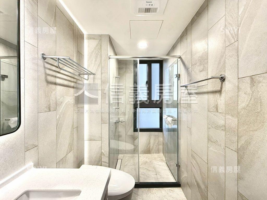 洲際ＯＮＥ採光２房平車房屋室內格局與周邊環境