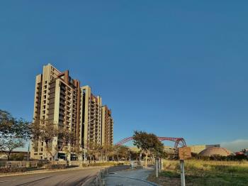 洲際ＯＮＥ採光２房平車