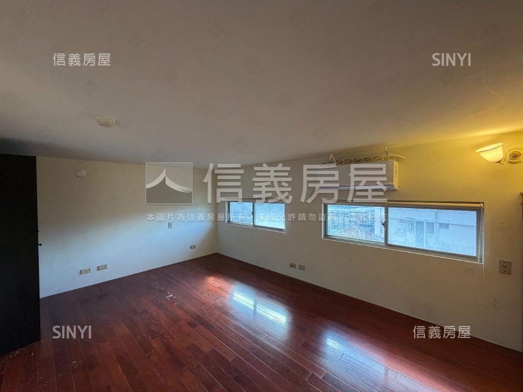 挑高邊間印象大湖房屋室內格局與周邊環境